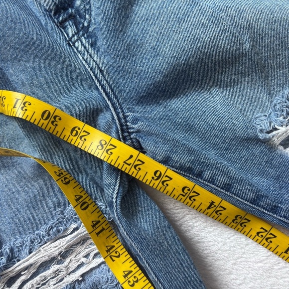Forever 21 Ripped Distressed Jeans High Rise Denim Blue Size 29‎ - Picture 6 of 6